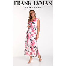 241335U - Pleated Floral Belted Dress