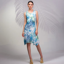 A45450 - Wild Tropical Dress