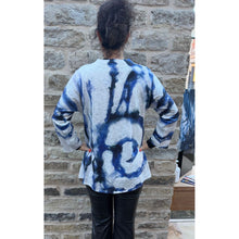 C6521 - Watercolour Two Piece Top & Edge to Edge