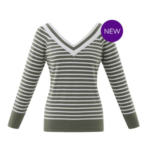 7800 - V-Neck Striped Top
