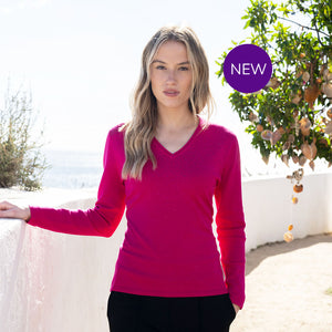 7119 - V-Neck Sparkle Fuchsia Top