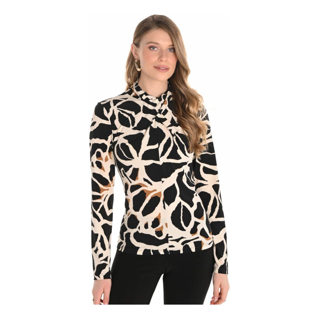 253141 - Giraffe Print Long Sleeve Top