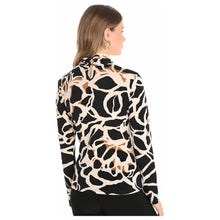 253141 - Giraffe Print Long Sleeve Top