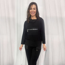 4317-10 - Zip Pocket Top