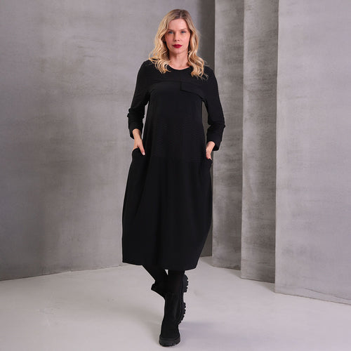 2140-23 - Long Sleeve Textured Pocket Dress