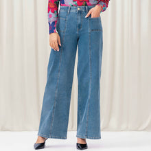 EW35175 - Super Wide Denim Jeans