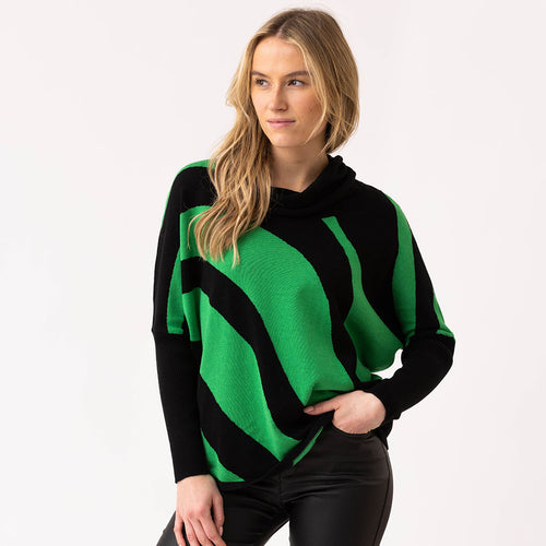 8068 - Oversized Cowl Sweater