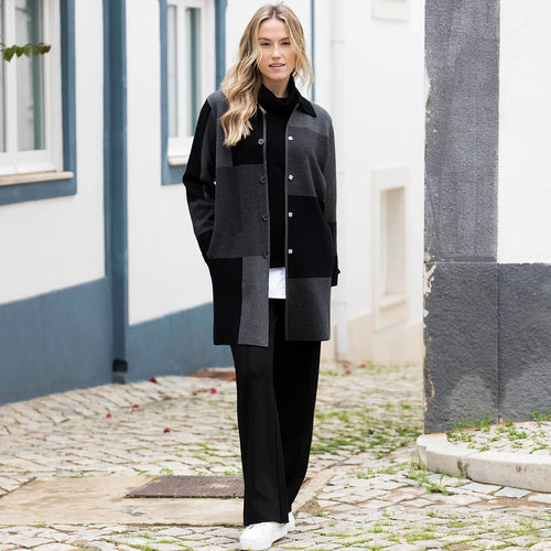 8110 - Block Patterned Jacket