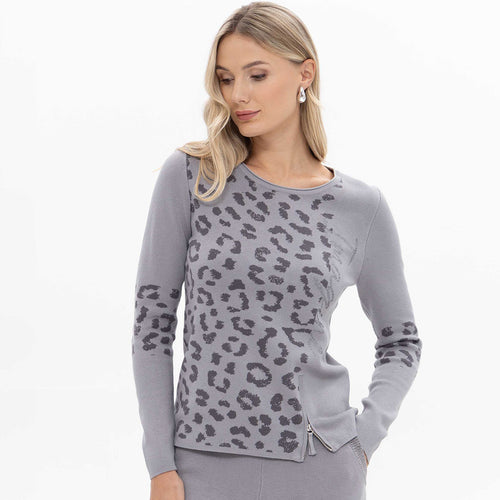 18103 - Sporty Animal Sweater