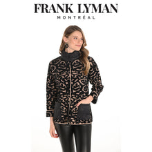 253840 - Textured Quilted Pocket Jacket