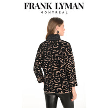 253840 - Textured Quilted Pocket Jacket