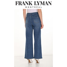 254978 - Sparkle Bow Pocket Jean