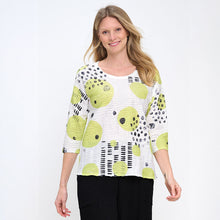 BW2001 - Circle Print Crinkle Top