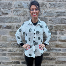 BW5390 - Crinkle Circle Jacket