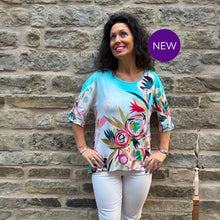 26662 - 3/4 Sleeve Long Back Top ‘Le Reve Eveille by Chantal Poirier’