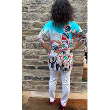 26662 - 3/4 Sleeve Long Back Top ‘Le Reve Eveille by Chantal Poirier’