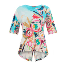 26662 - 3/4 Sleeve Long Back Top ‘Le Reve Eveille by Chantal Poirier’