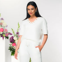 EW36042 - Eyelet V-Neck Top - Pennita