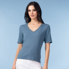 A47028 - Ribbed V-Neck Sparkle Trim Top - Pennita