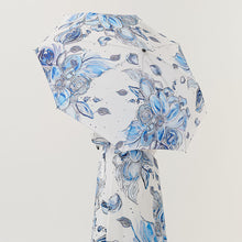 26886 - Umbrella ‘Blue Flowers by Amy Tieman’
