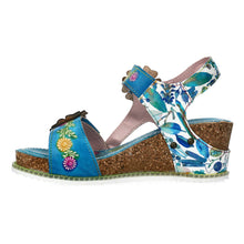 Bonito 38 - Flower Wedge - Pennita