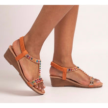 JLH566 - Reese Wedge Sandal - Pennita