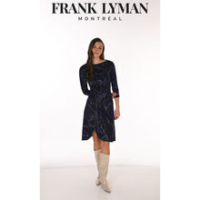 263116 - Long Sleeve Flower Detail Dress
