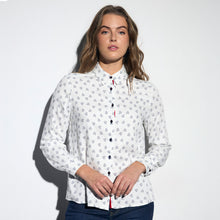 Calderon - Heart Kisses Shirt