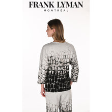 263246 - Giraffe Print Zip Top