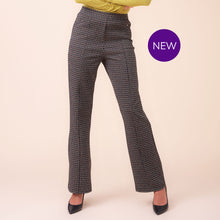 A48268 - Check Pocket Trousers