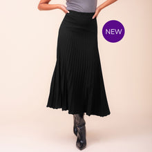 A48058 - Black Pleated Skirt