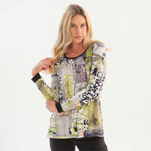 76720 - Sparkle Neck Trim Top ‘Fragments by Katharina Stegmeier‘
