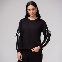 EW37002 - Bow Detail Lounge Top