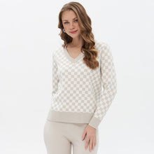 20207 - Two Tone Check V-Neck Sweater