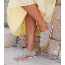 FLE056 - Evette Leather Plimsole