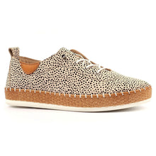 FLE056 - Evette Leather Plimsole