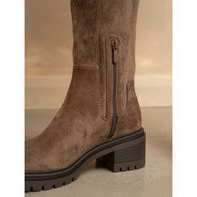 GLT003 - Kim Chunky Long Boot