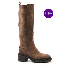 GLT003 - Kim Chunky Long Boot
