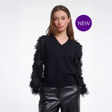 Rhode 7002611 - Fancy Sleeve V-Neck Top