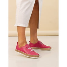 FLE050 - 'Evie' Leather Plimsole - Raspberry