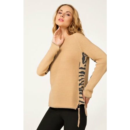 12020 - Ribbed Sweater - Pennita
